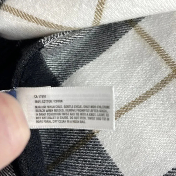 GAP Black White Tan Flannel Scarf Brushed Cotton Plaid Rectangular - Picture 6 of 7